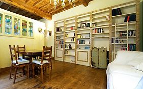 Charming Trastevere Apartment